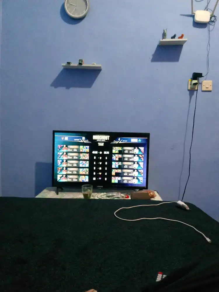 Tv smart laiwan 32 pemakaian 2bln