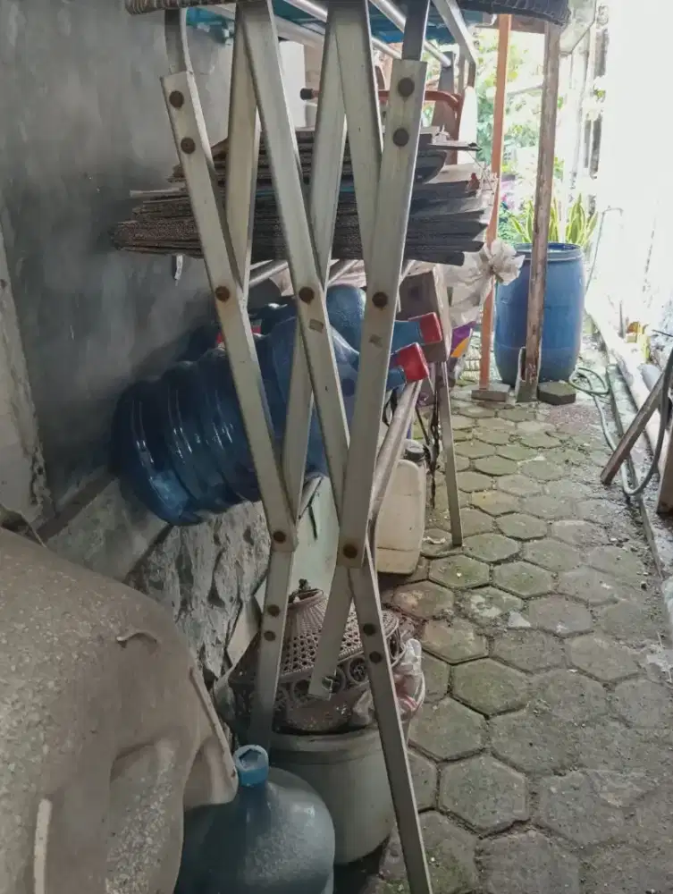 Jemuran Baju Alumunium
