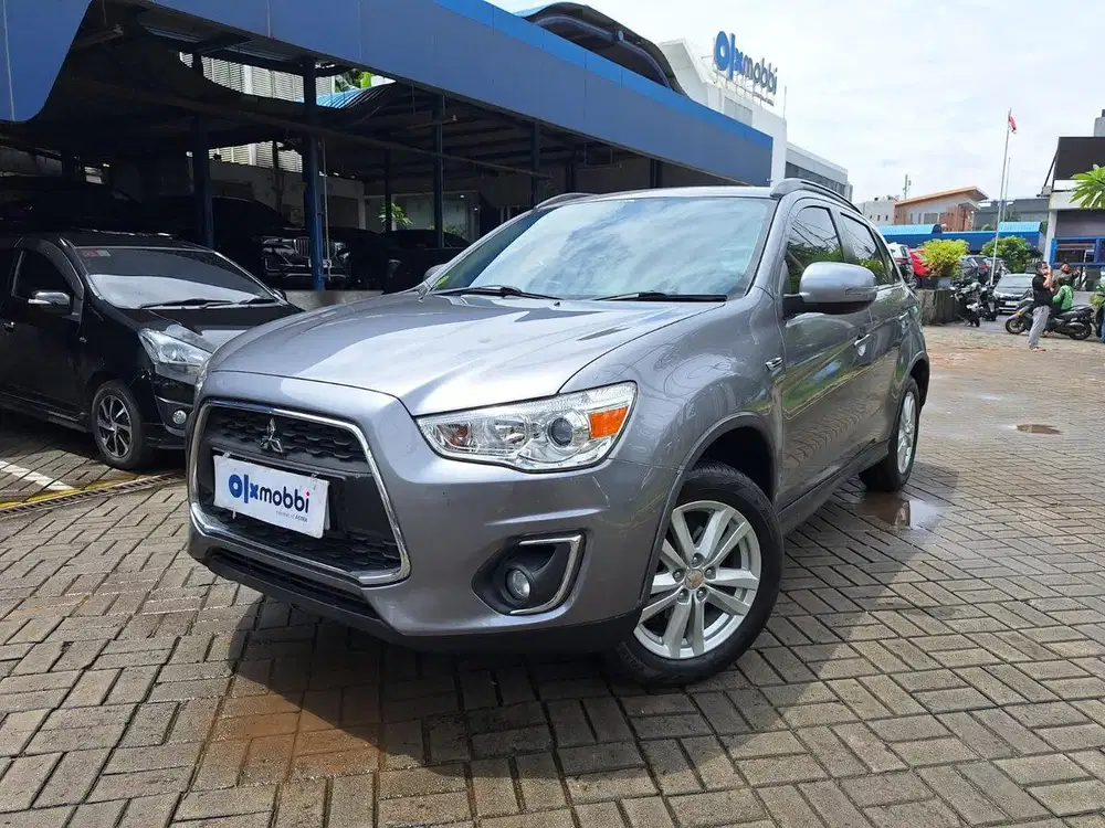 S KM Low Pajak Hidup Harga Murah Mitsubishi Outlander Sport 2015 UJL