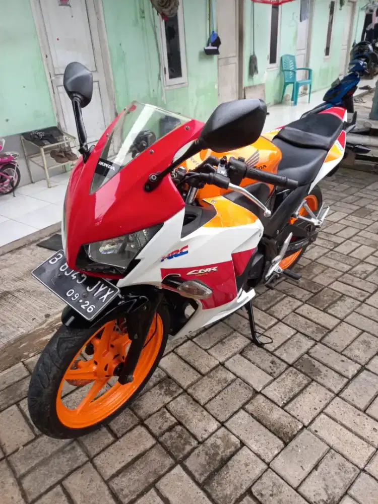 Honda cbr repsol 2016