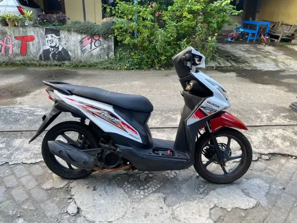 Beat injeksi THN 2014 plat F Bogor