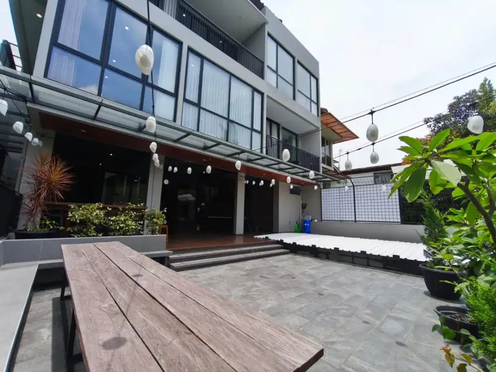 Rumah Baru Mewah Full Furnishde di Resor Dago Pakar Bandung