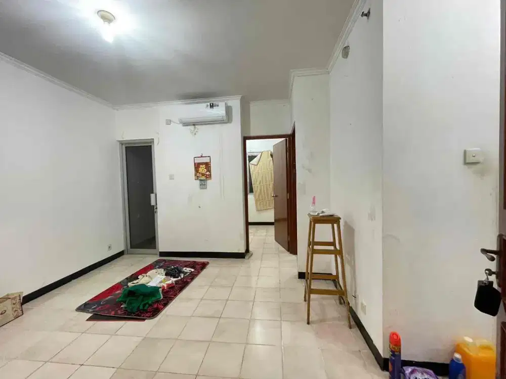 Disewakan 2 Kamar Apartemen Gading Mediterania Unfurnish kosong 2 AC bersih siap pakai