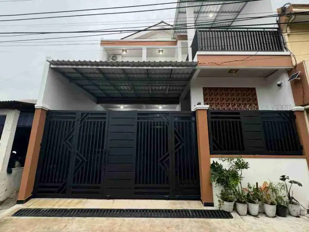 rumah mewah 2 lantai bangunan baru di Rawalumbu Bekasi