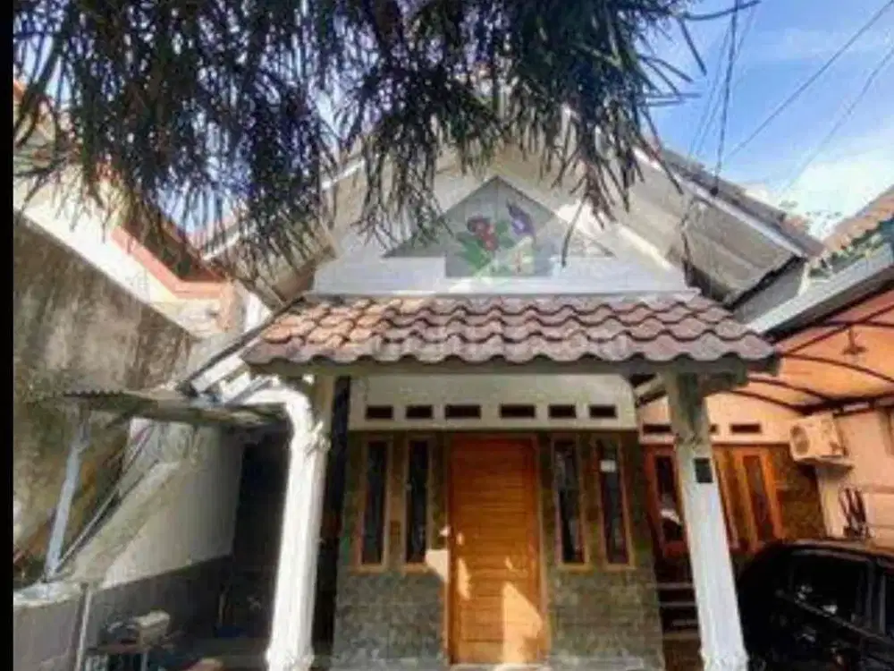 masih nego dibawah harga pasar gading Regency rumah berikut isinya