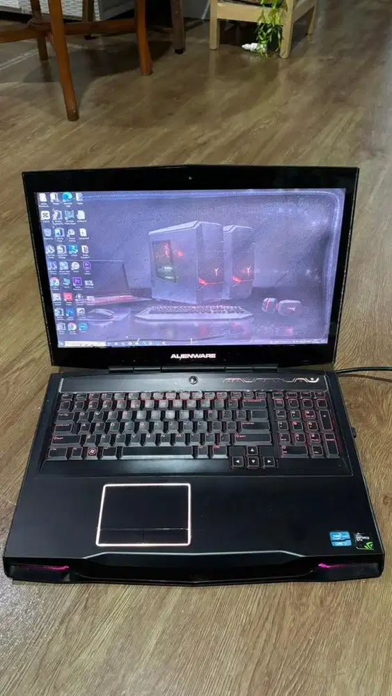 Laptop Gaming Alienware M17X intel core i7