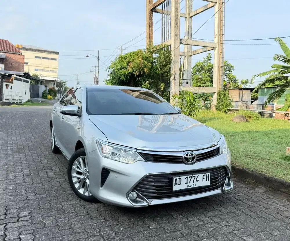 (KM 60rb) Camry V 2016 Facelift ANTIK Low KM Super Istimewa !