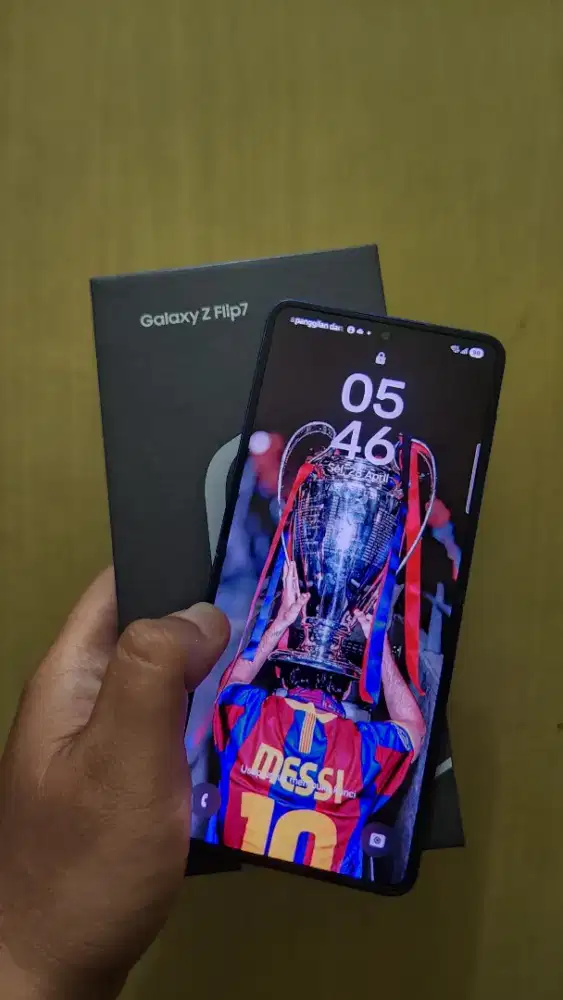 Samsung Galaxy Z Flip 7
