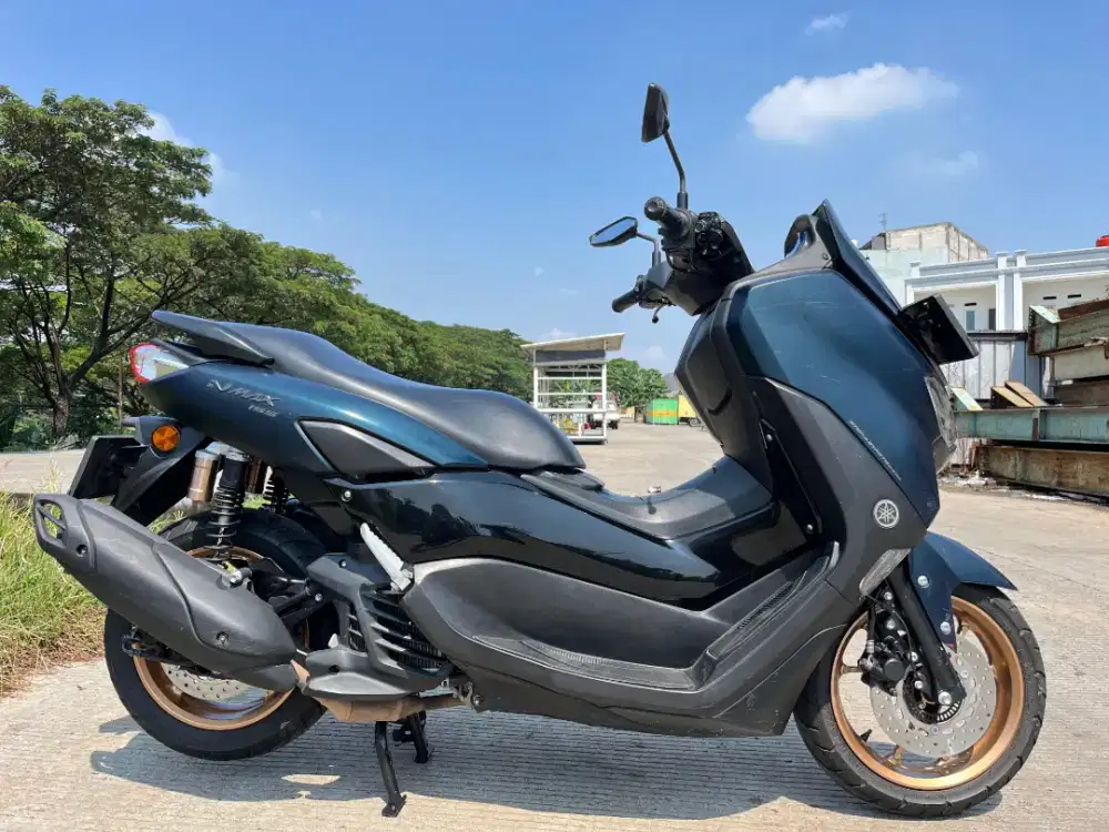 YAMAHA NMAX KEYLESS TAHUN 2024 SIAP PAKEK MOTOR GRESS