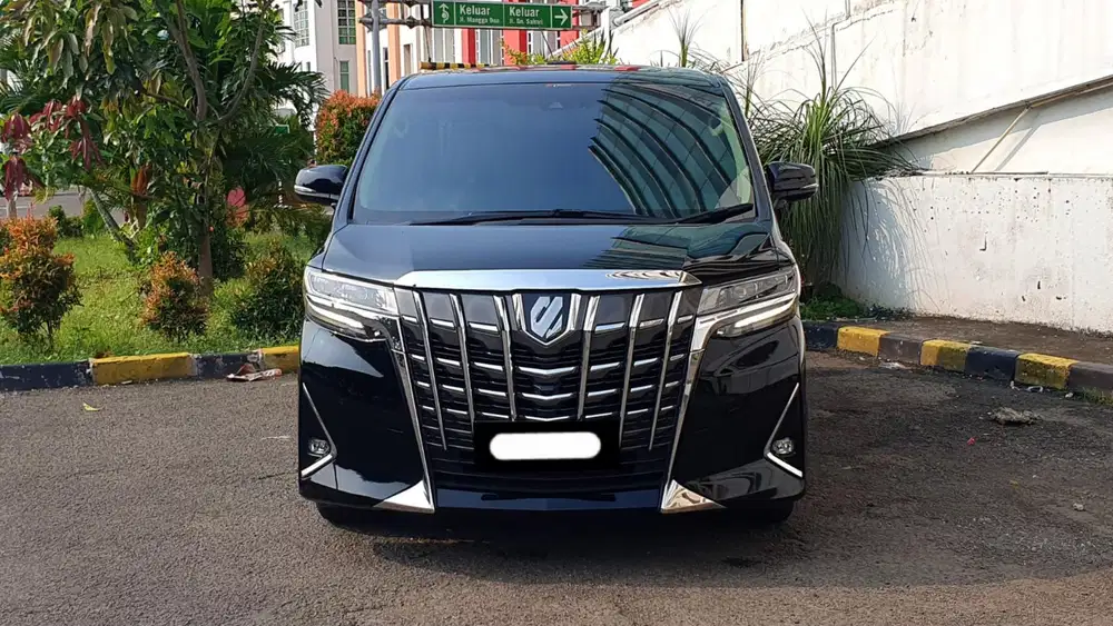 Km40rb toyota alphard g atpm 2021 hitam