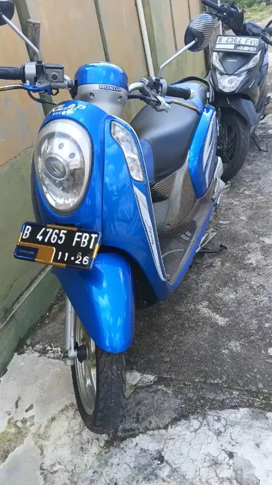 Jual murah honda scoopy 2015