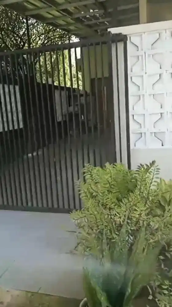 DIJUAL CEPAT RUMAH BARU SELESAI FULL RENOVASI
