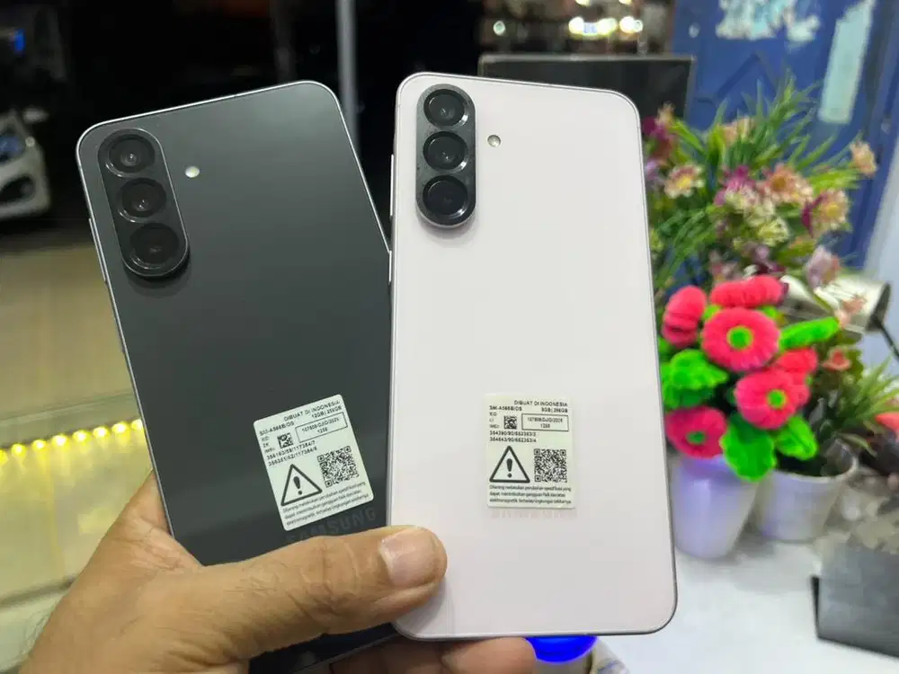 SAMSUNG A56 5G RAM 12/256GB like_new GARANSI RESMI INDONESIA