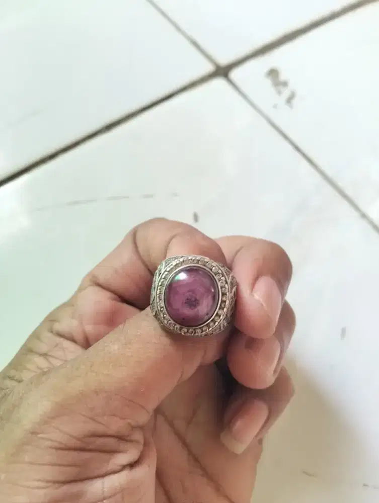 Baru akik rubby