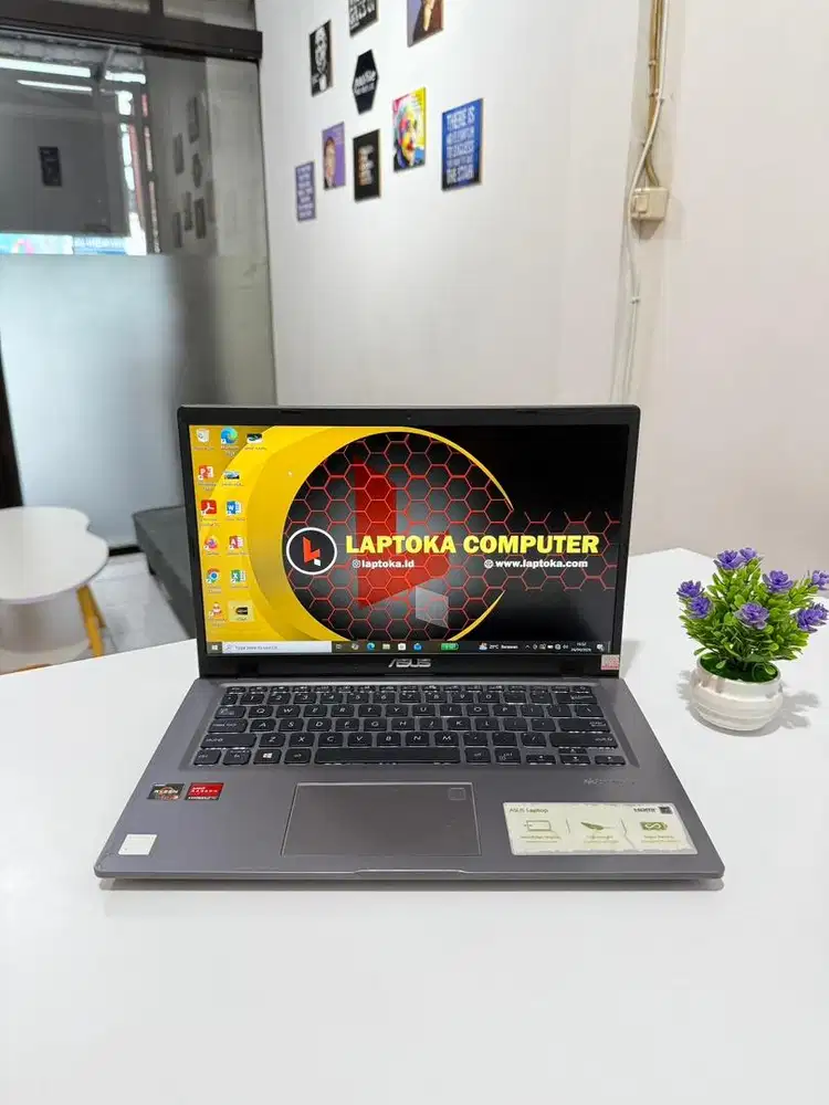 Di jual laptop asus ryzen 3 ram 8gb dual vga