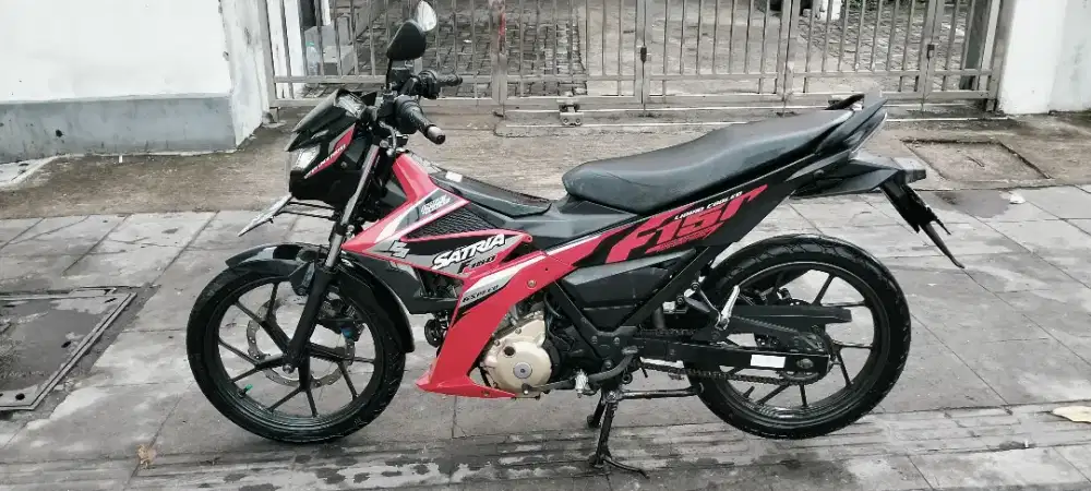 SATRIA FI TH 2016 mulus Orisinil pjk baru