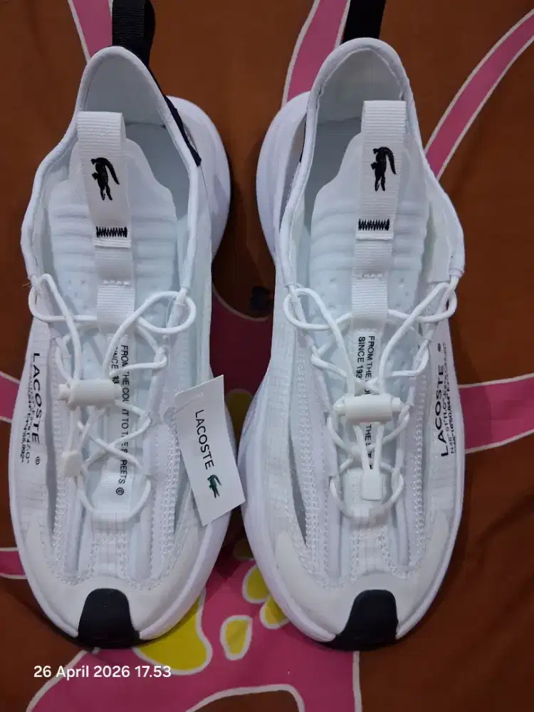 Sale..Lacoste Fullwhite 
Size 42 insole 26,5 cm