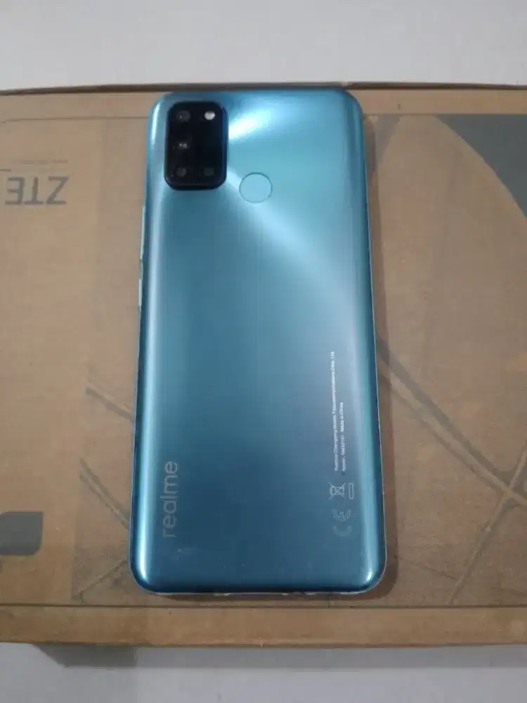 Realme 7i ram 8/128gb normal poll