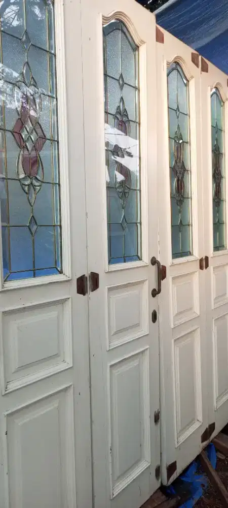 Pintu Garasi kayu keras 8 daun kaca Antik