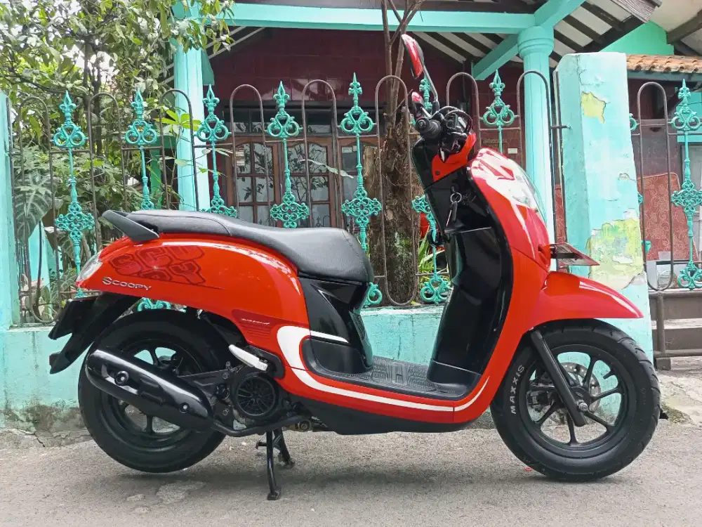 Honda Scoopy sporty CBS ISS mulus orsinil siap pakai