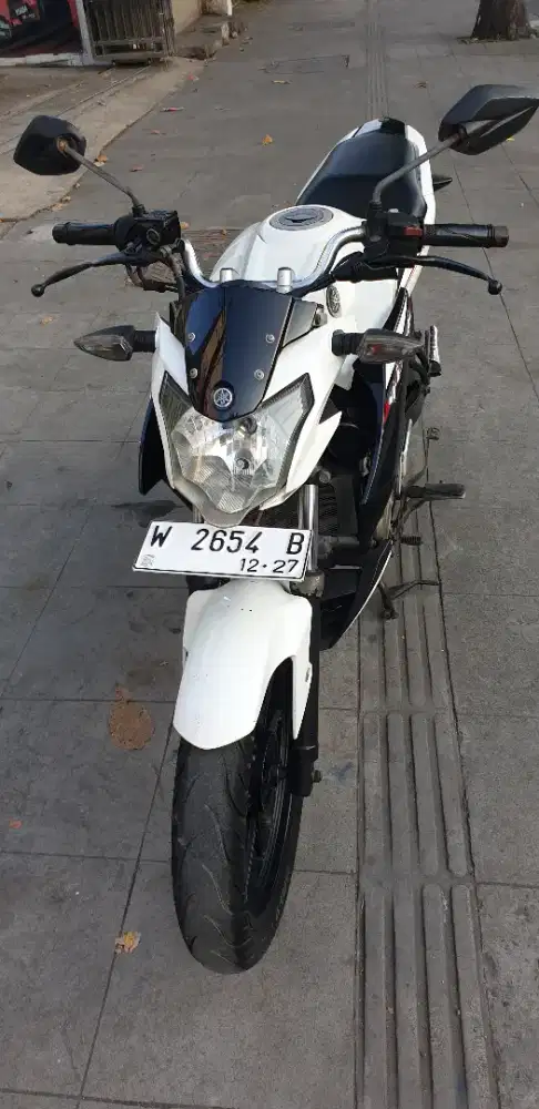Vixion Advane th 2015 W gresik mulus Orisinil Full pjk hidup