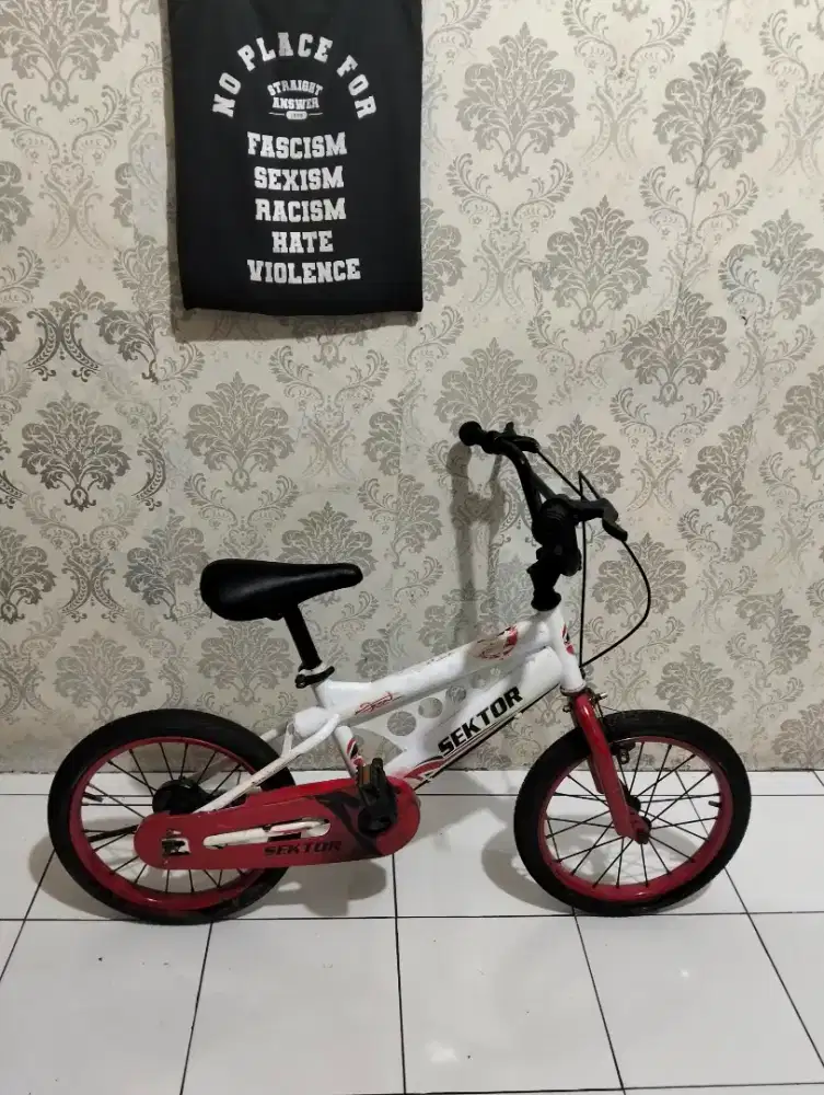 Sepeda BMX anak ukuran 16 untuk umur 4-7 tahun