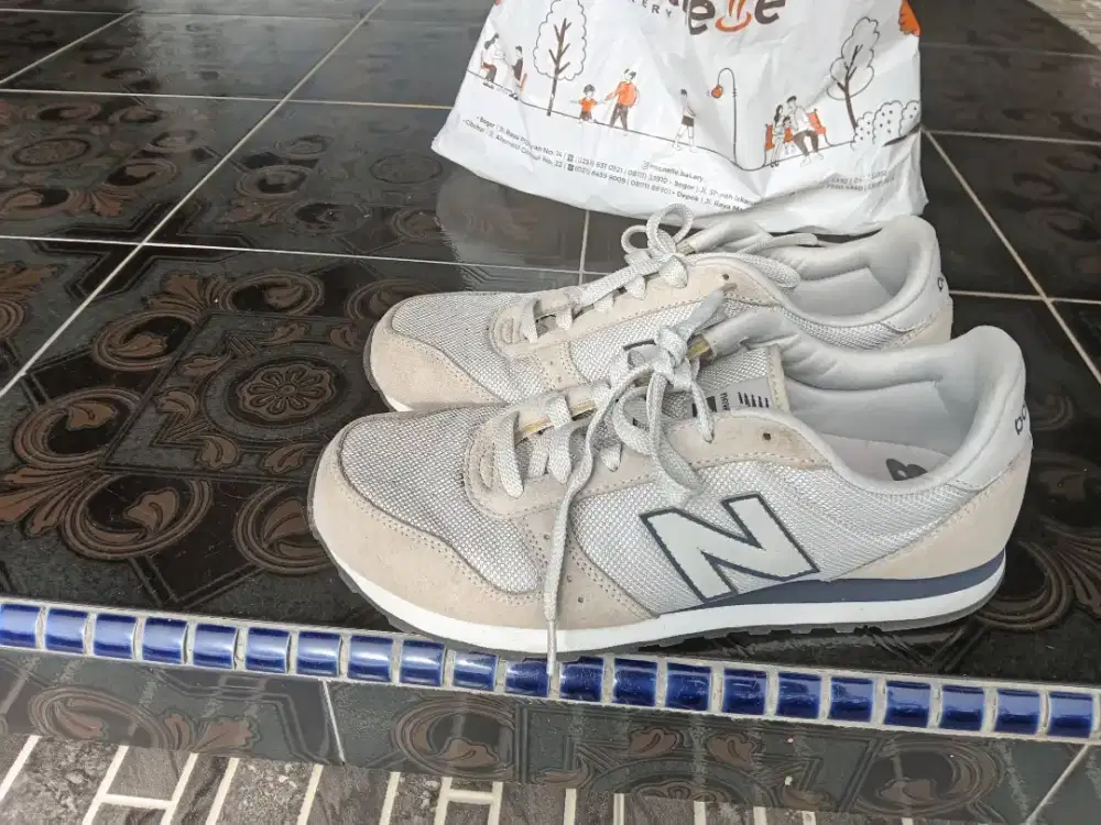 Sepatu new balance ori