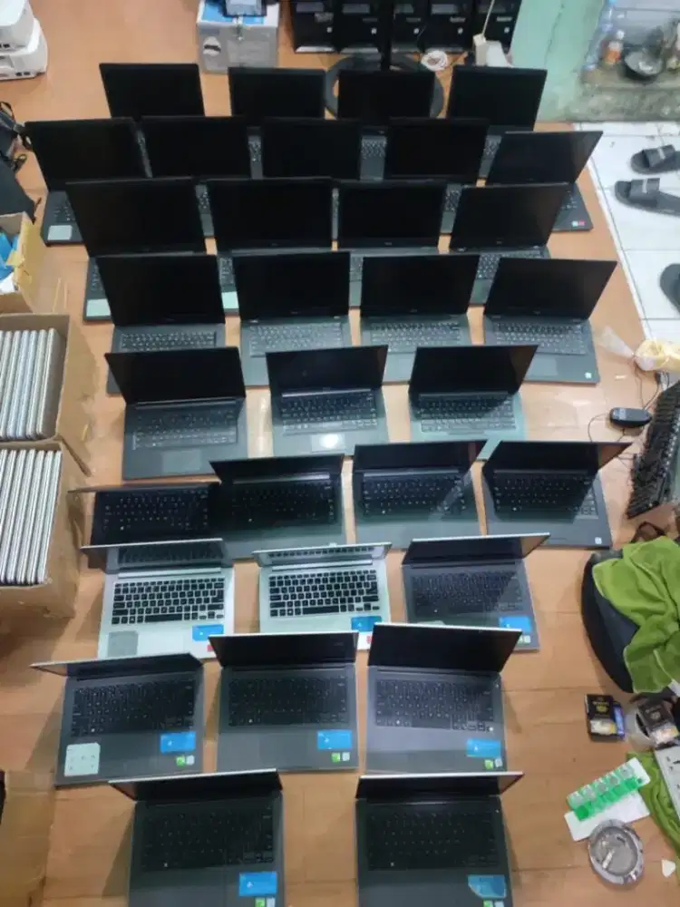 DICARI Laptop & Komputer