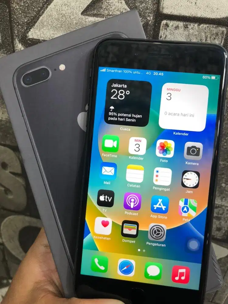 iPhone 8 Plus/64gb