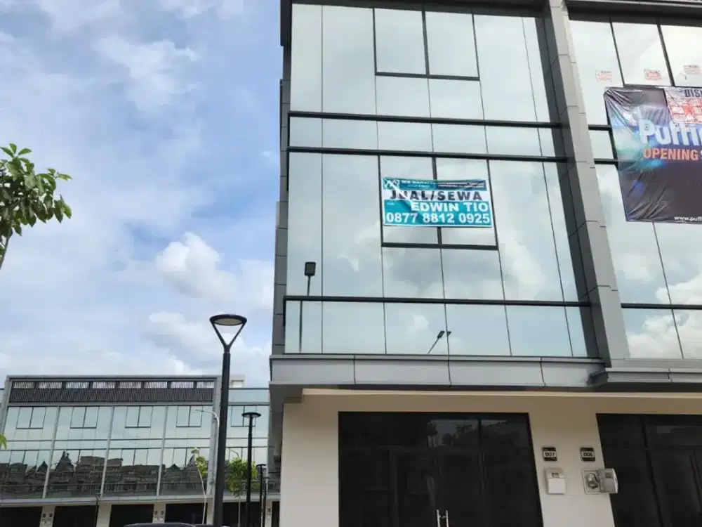 Sewa Ruko PIK2 Osaka boulevard Hoek 5x15 3lt Strategis bagus