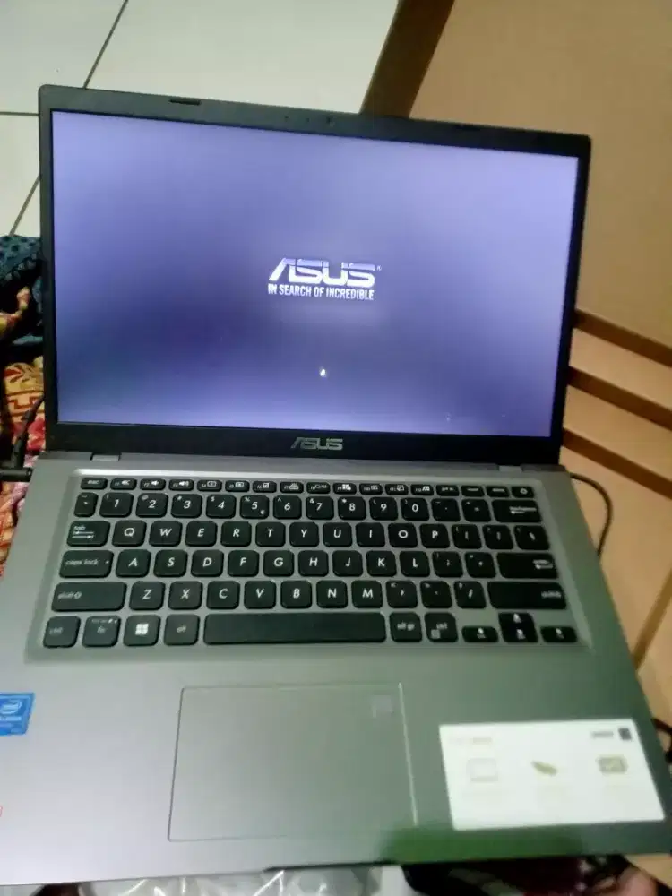 ASUS Vivobook Mulus - RAM 8GB/SSD 512GB - Like New & Jarang Pakai