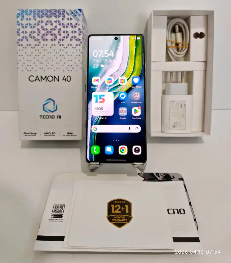 Tecno Camon 40 4G NFC 8/256 Gb Mulus 97% Resmi 23 Juni 2026 bisa TT/B