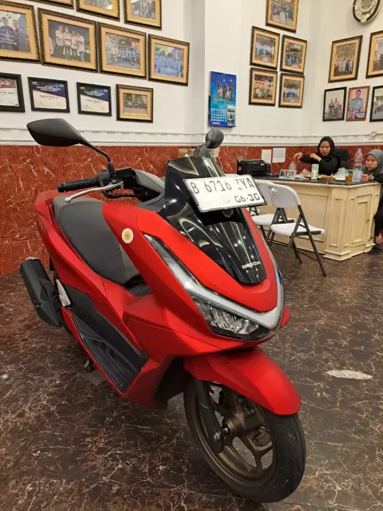Hub ima dp 2 juta PCX 160 ABS 2025 . Like New bisa Cod se jabodetabek