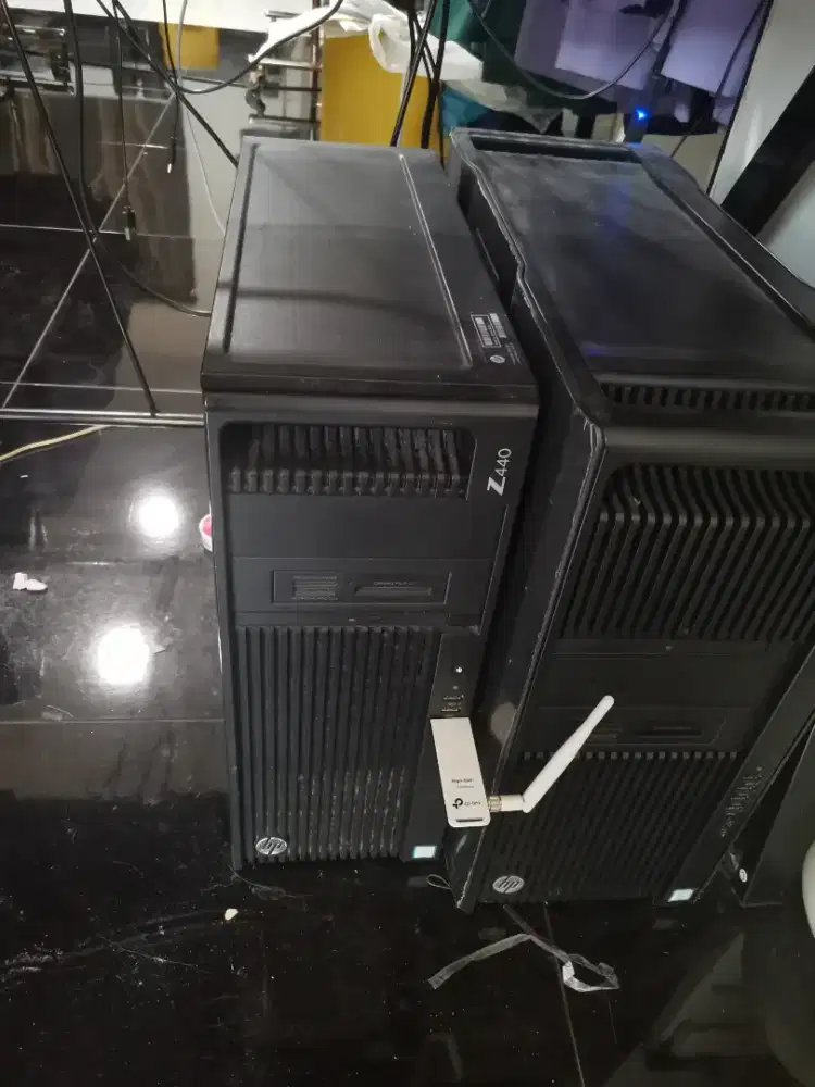 Hp Workstation Z440 buat Server