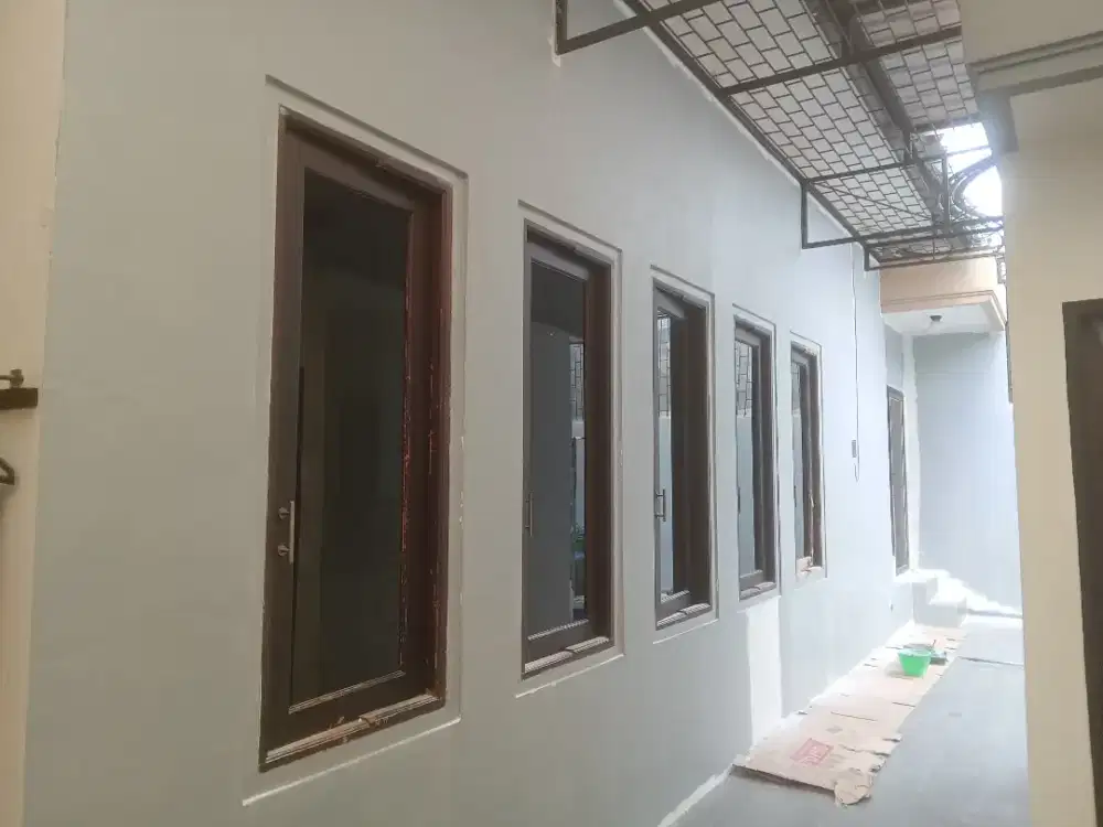 Tukang cat berpengalaman