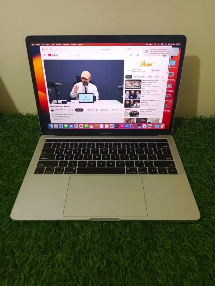 macbook pro 2017