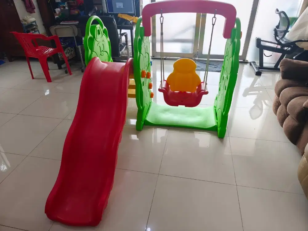 Permainan anak perosotan dan ayunan 3 in 1
