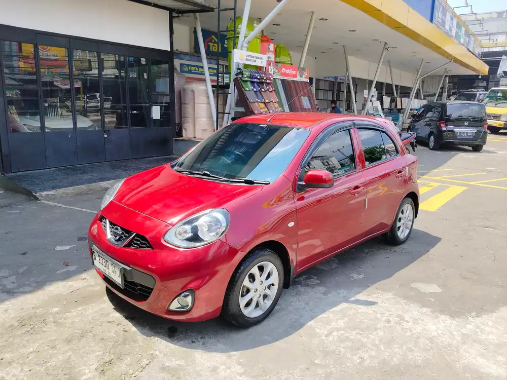 Nissan March 2015 Bensin
