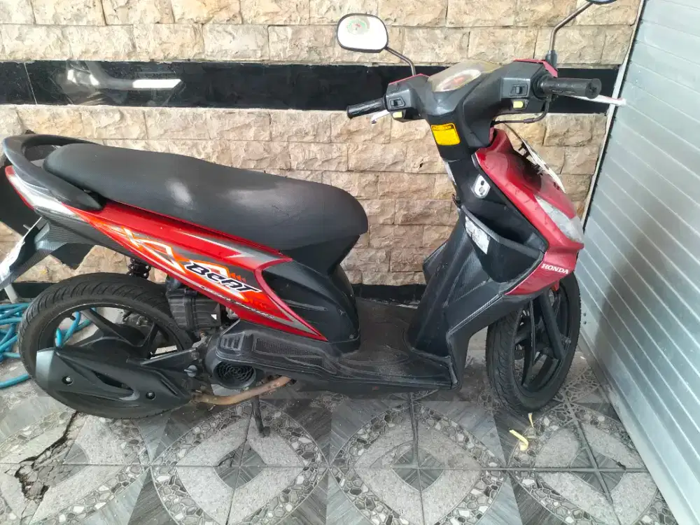 Beat karbu 2010 tgn 1 ors mesin hls PJK aman dbl stser.  Hdp