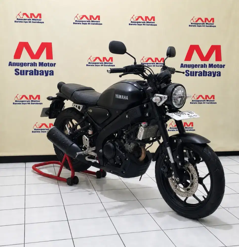 Istimewa Km 10 Ribu Yamaha XSR 155 Tahun 2020 warna hitam