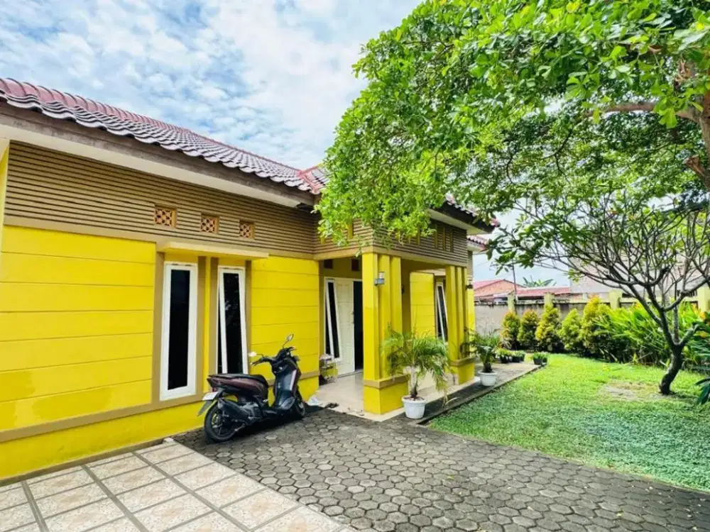 Dijual Rumah Strategis Komplek Bank Raya Demang Lebar Daun Palembang