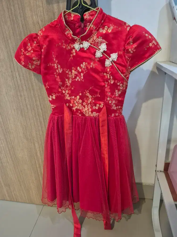 Dress cheongsam