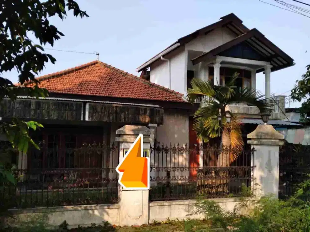 Rumah 1,5 Lt Hook di Jl Muradi Raya Semarang Barat