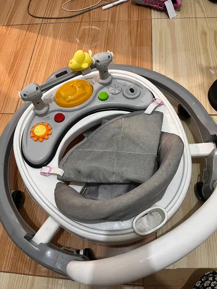 preloved baby walker