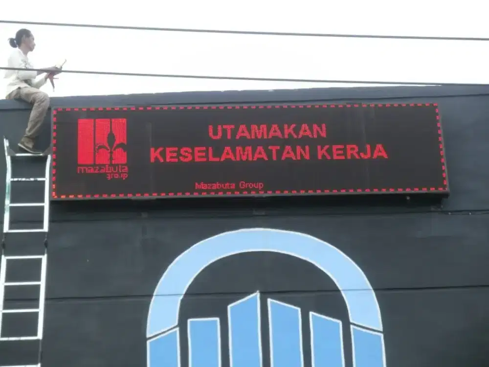 Running text led