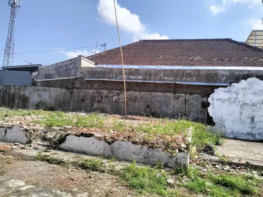 Tanah Komersial Premium, Dekat Pusat Perbelanjaan & Lalu Lintas Tinggi