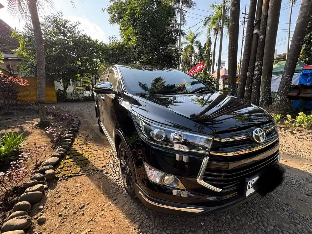 Innova Venturer 2.4 automatic km 43rb