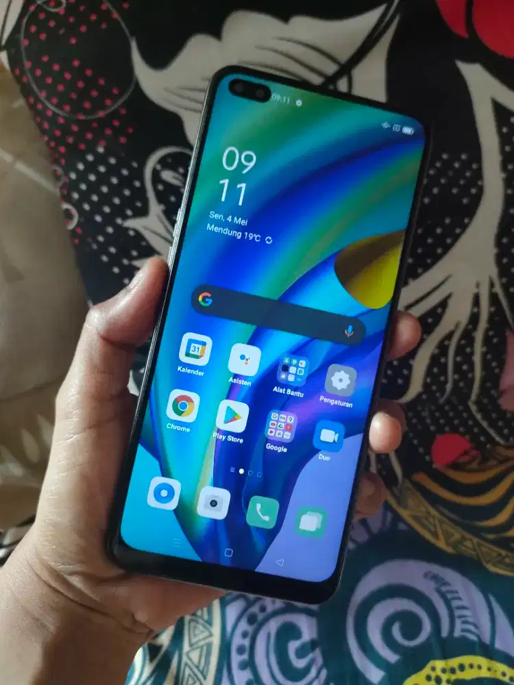 Oppo Reno 4F (8+8/128) hp aja