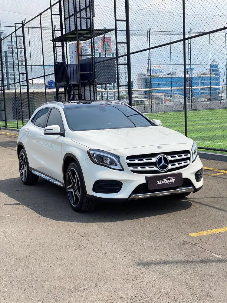 MERCY GLA200 SPORT AMG 2018 PUTIH PANO #GLA 200