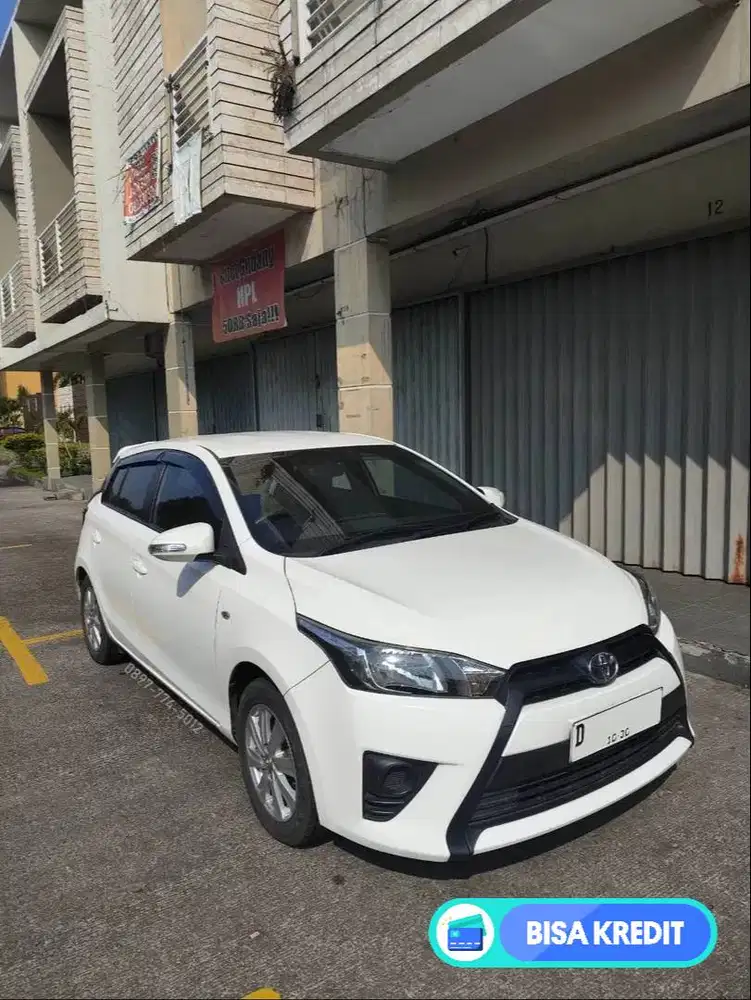 YARIS 2015 E M/T - ISTIMEWA
